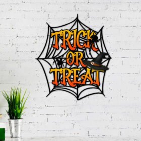 Halloween Decor Trick Or Treat Hanging Metal Sign ANT158MS