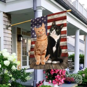 Tuxedo and Orange Tabby Cat Flag Charming Cat NTB216Fv38
