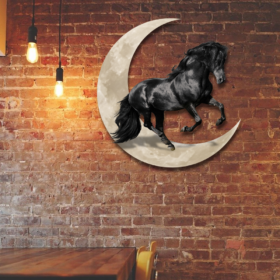 Friesian Horse And Moon Hanging Metal Sign QNK1005MS