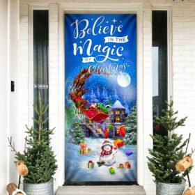 Believe In The Magic Of Christmas. Santa Claus Door Cover MBH225D
