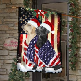 Black And Yellow Labrador Retrievers Flag Merry Christmas BNL285Fv18