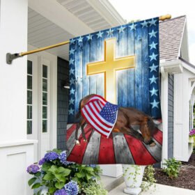 Patriotic Bowing Horse American Flag DDH3206F