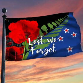 Anzac Day. New Zealand Flag. New Zealanders Flag. Lest We Forget Grommet Flag Poppy NNT410GF