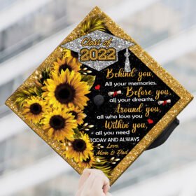 To Daughter From Mom And Dad, Sunflower Graduation Class Of 2022 Graduation Cap THN3862GC