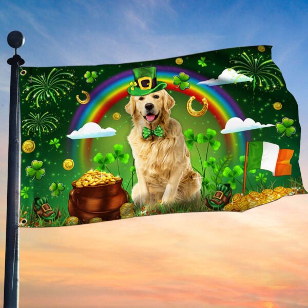 Golden Retrieve Saint Patrick's Day Ireland Flag TPT1433GF