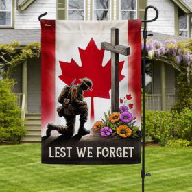 FLAGWIX Canadian Veteran Kneeling Soldier Cross Lest We Forget Flag MLN2670F